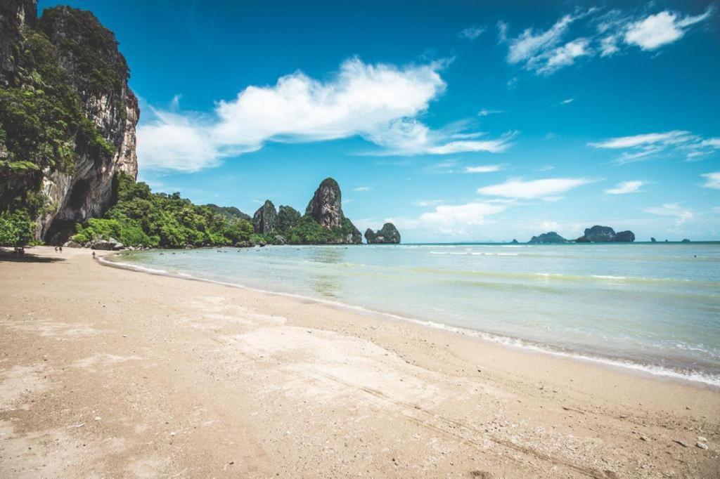 Mini Boxtel Aonang Hostel Ao Nang Bagian luar foto