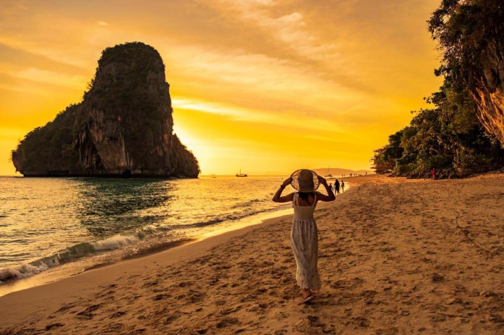 Mini Boxtel Aonang Hostel Ao Nang Bagian luar foto